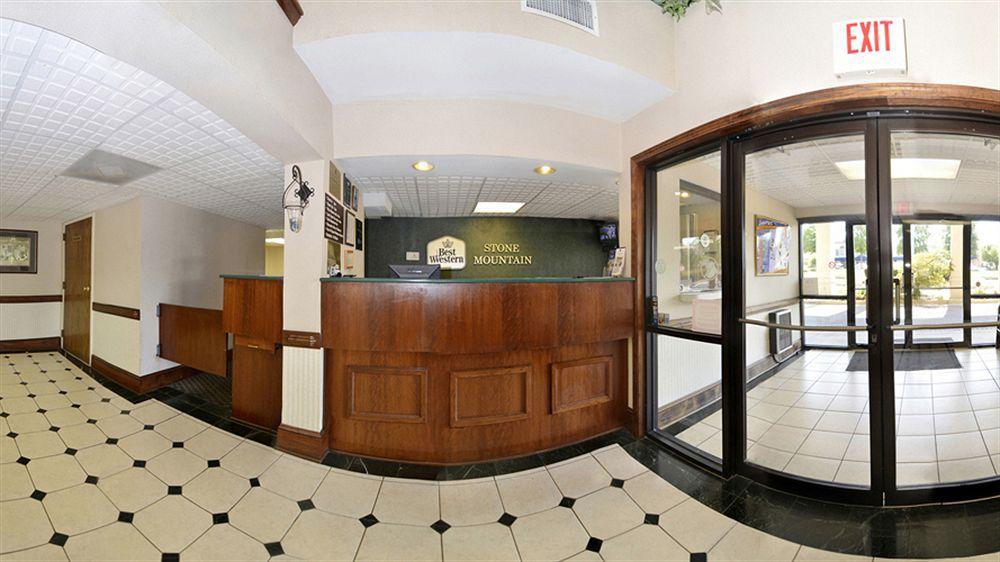 Quality Inn & Suites Atlanta Stone Mountain Exterior foto