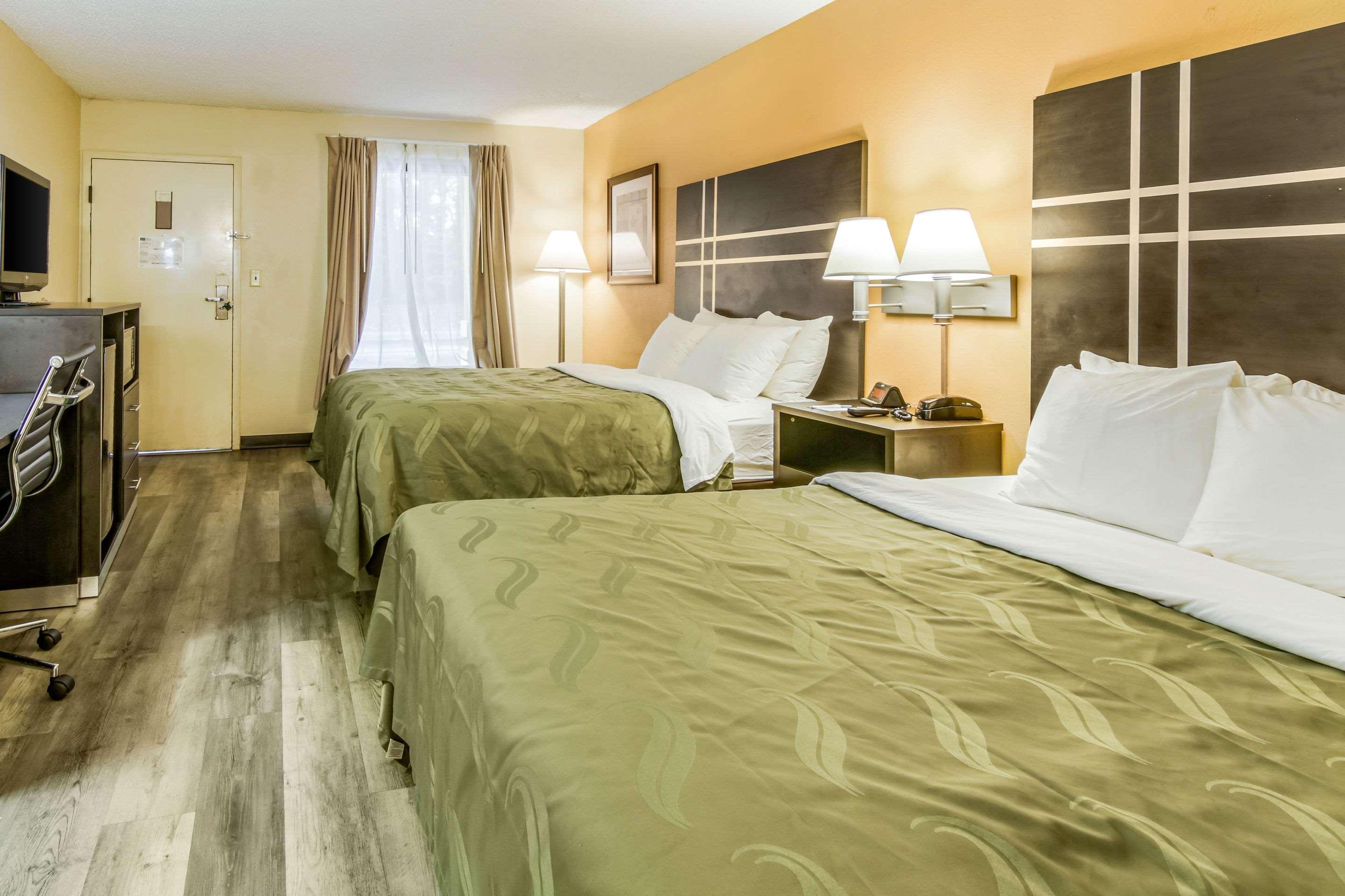 Quality Inn & Suites Atlanta Stone Mountain Exterior foto