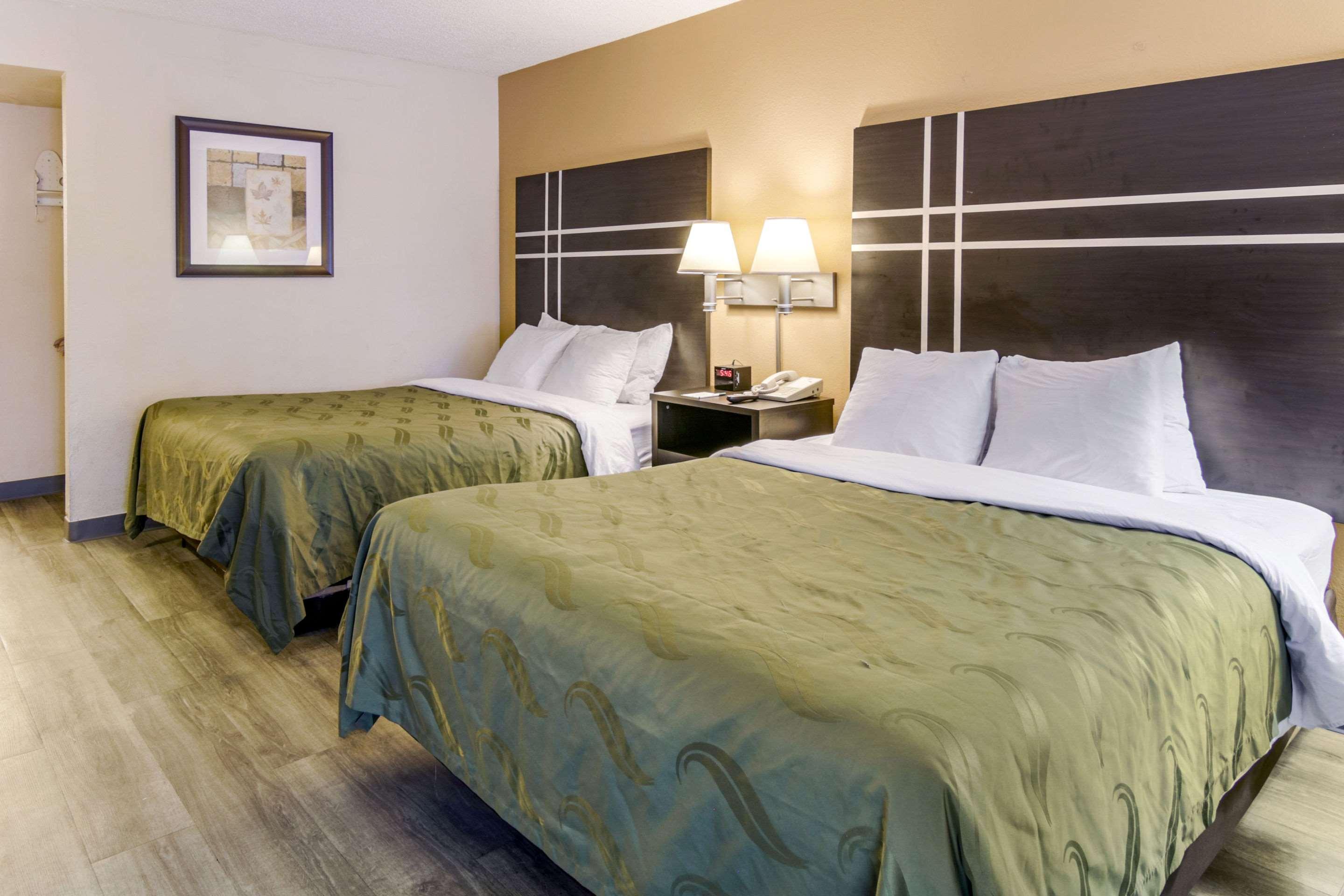 Quality Inn & Suites Atlanta Stone Mountain Exterior foto