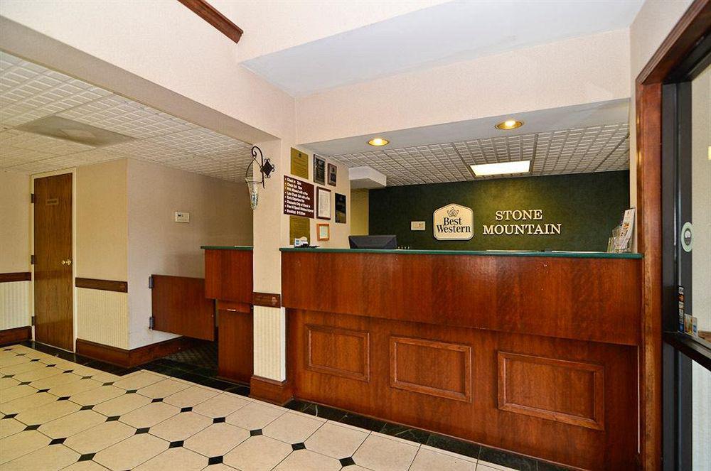 Quality Inn & Suites Atlanta Stone Mountain Interior foto